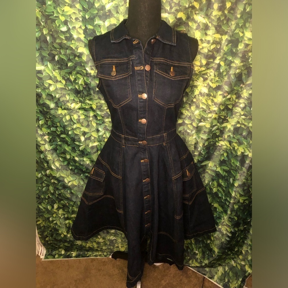 Denim Sleeveless Dress - Picture 13 of 16